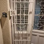 Apartment Perfect Located Flat With Gametable *