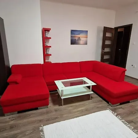 Perfect Located Flat With Gametable * 布达佩斯