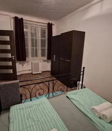 Perfect Located Flat With Gametable