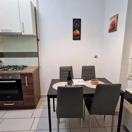 Perfect Located Flat With Gametable Apartamento *