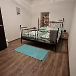 Perfect Located Flat With Gametable Apartman *
