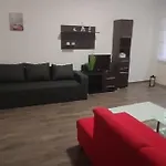 Perfect Located Flat With Gametable Apartman Budapest